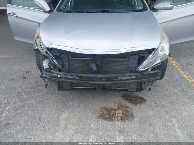 44787601 :رقم المزاد ، 5NPEC4AC0DH592506 vin ، 2013 Hyundai Sonata Limited مزاد بيع