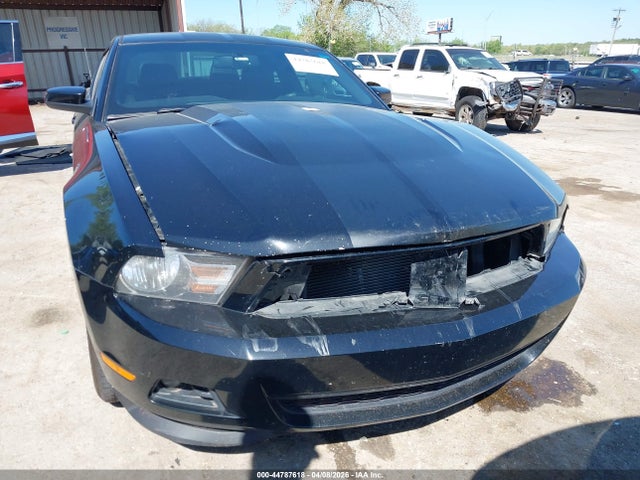 44787618 :رقم المزاد ، 1ZVBP8AM4C5258921 vin ، 2012 Ford Mustang V6 Premium مزاد بيع