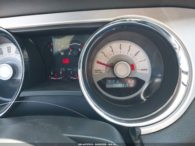 44787618 :رقم المزاد ، 1ZVBP8AM4C5258921 vin ، 2012 Ford Mustang V6 Premium مزاد بيع