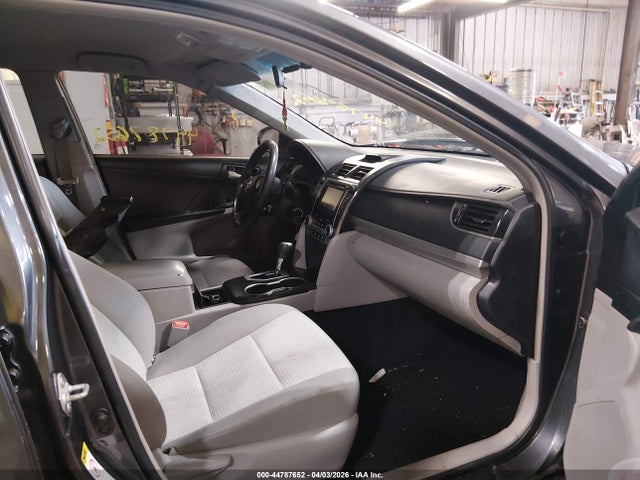 2012 Toyota Camry Le მანქანა იყიდება აუქციონზე, vin: 4T4BF1FK9CR243083, აუქციონის ნომერი: 44787652