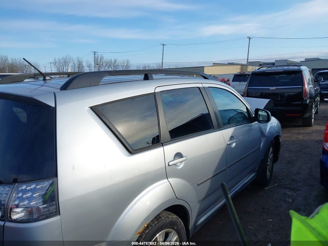 Продаж на аукціоні авто 2011 Mitsubishi Outlander Se, vin: JA4JT3AW7BU030781, номер лоту: 44787682