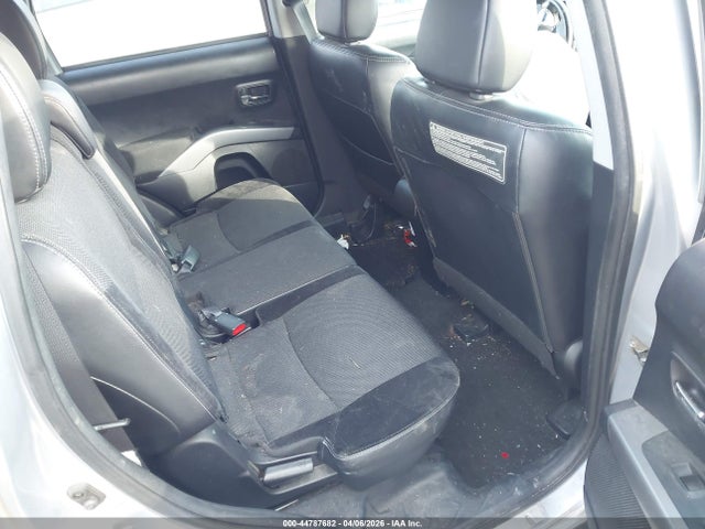 Продаж на аукціоні авто 2011 Mitsubishi Outlander Se, vin: JA4JT3AW7BU030781, номер лоту: 44787682