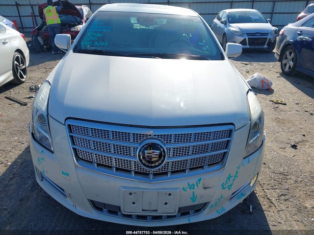 2014 Cadillac Xts Platinum მანქანა იყიდება აუქციონზე, vin: 2G61S5S33E9125447, აუქციონის ნომერი: 44787703