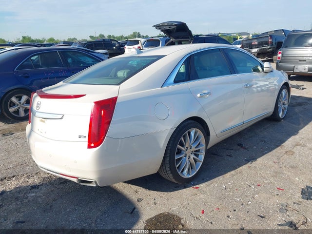2014 Cadillac Xts Platinum მანქანა იყიდება აუქციონზე, vin: 2G61S5S33E9125447, აუქციონის ნომერი: 44787703