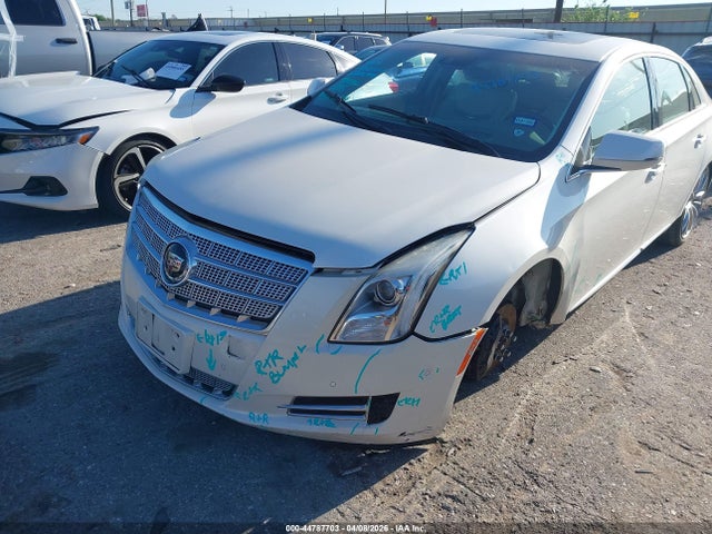2014 Cadillac Xts Platinum მანქანა იყიდება აუქციონზე, vin: 2G61S5S33E9125447, აუქციონის ნომერი: 44787703