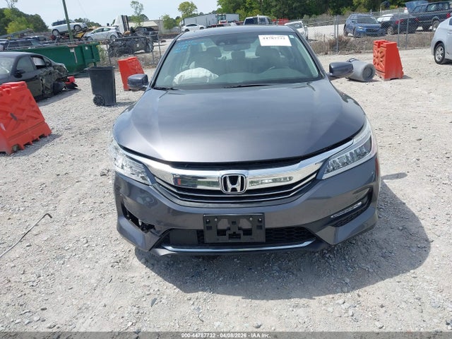 44787732 :رقم المزاد ، 1HGCR3F99HA027926 vin ، 2017 Honda Accord Touring V6 مزاد بيع