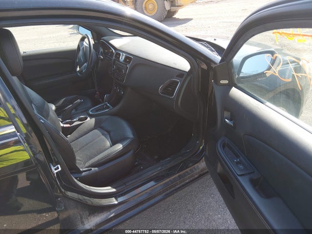 Aukcja sprzedaży 2013 Chrysler 200 Limited, vin: 1C3CCBCG1DN592787, numer aukcji: 44787752