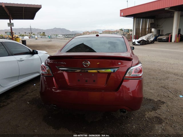 Nissan Altima 2.5 S 2015 1N4AL3AP2FC255223 Image 17