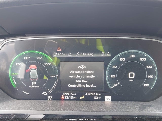 WA1LAAGE9KB018306 Audi E-tron Premium Plus