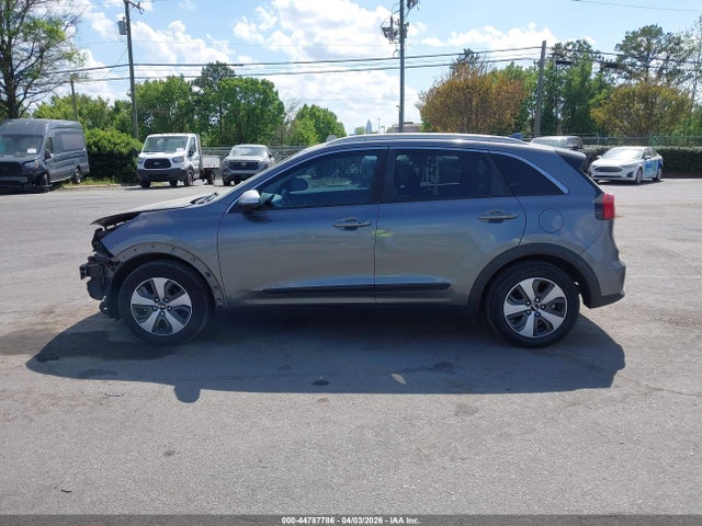 2017 Kia Niro Lx მანქანა იყიდება აუქციონზე, vin: KNDCB3LC0H5039894, აუქციონის ნომერი: 44787786