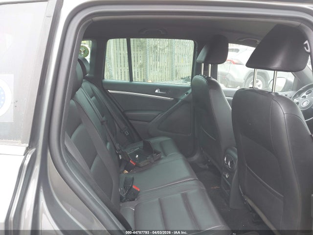 Aukcja sprzedaży 2016 Volkswagen Tiguan R-line, vin: WVGBV7AX2GW061349, numer aukcji: 44787793