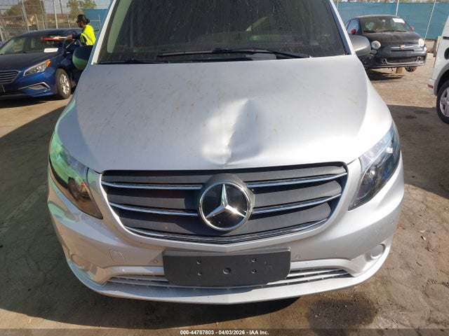 W1YV0CEY6N4174656 Mercedes-Benz Metris