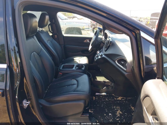 2025 CHRYSLER PACIFICA 2C4RC1BG7SR584811 Photo 4