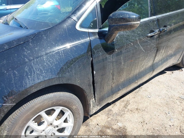 2025 CHRYSLER PACIFICA 2C4RC1BG7SR584811 Photo 5