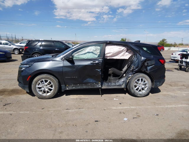 3GNAXHEV8NS213286 Chevrolet Equinox Fwd Ls
