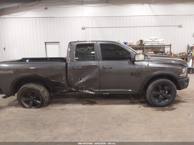 44787840 :رقم المزاد ، 1C6RR7GG9KS617288 vin ، 2019 Ram 1500 Classic Warlock  4x4 6'4 Box مزاد بيع
