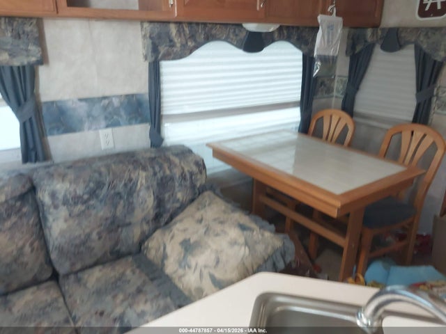 Продажа на аукционе авто 2004 Keystone Sprinter, vin: 4YDF276244A216999, номер лота: 44787857