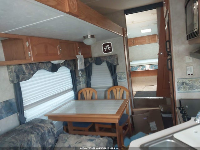Продажа на аукционе авто 2004 Keystone Sprinter, vin: 4YDF276244A216999, номер лота: 44787857