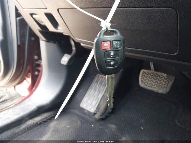 5TDZKRFH3ES022887 Toyota Highlander Le Plus V6