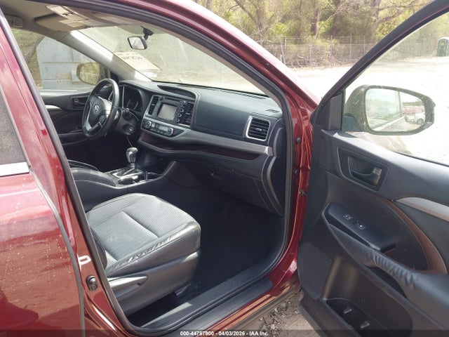 5TDZKRFH3ES022887 Toyota Highlander Le Plus V6