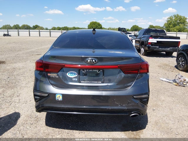 2019 Kia Forte Lxs მანქანა იყიდება აუქციონზე, vin: 3KPF24AD3KE068915, აუქციონის ნომერი: 44787923