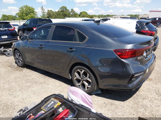 2019 Kia Forte Lxs მანქანა იყიდება აუქციონზე, vin: 3KPF24AD3KE068915, აუქციონის ნომერი: 44787923