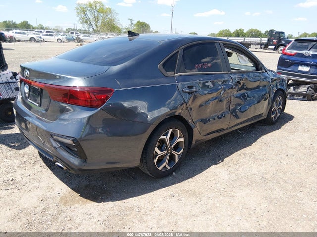 2019 Kia Forte Lxs მანქანა იყიდება აუქციონზე, vin: 3KPF24AD3KE068915, აუქციონის ნომერი: 44787923