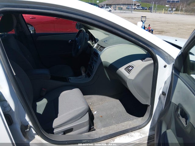 Продажа на аукционе авто 2010 Chevrolet Malibu Ls, vin: 1G1ZB5EB0AF302579, номер лота: 44787940