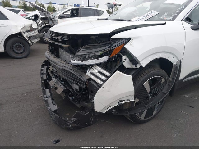 3N8AP6DA0SL427940 Nissan Kicks Sr Fwd