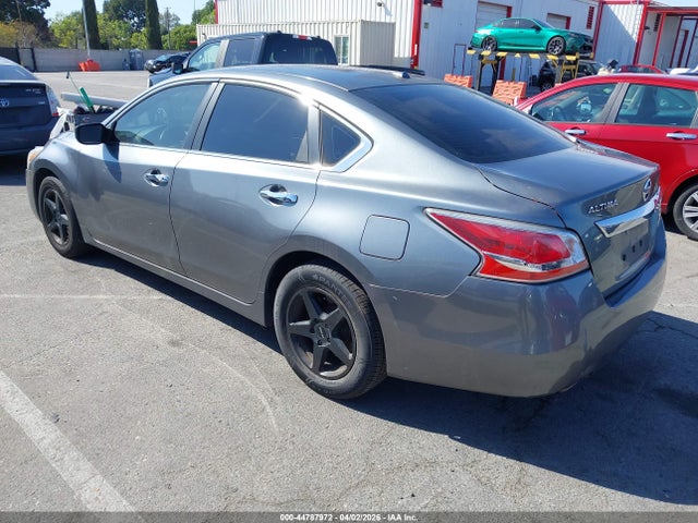 Nissan Altima 2.5 S 2015 1N4AL3AP7FC219530 Image 3