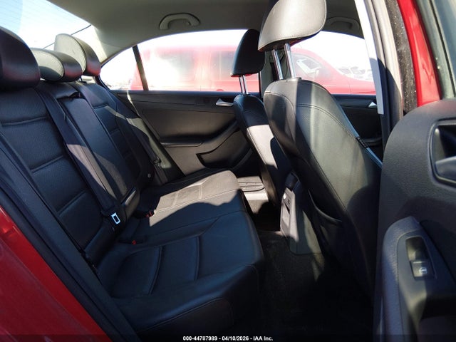 3VWD17AJ8EM416460 Volkswagen Jetta 1.8t Se