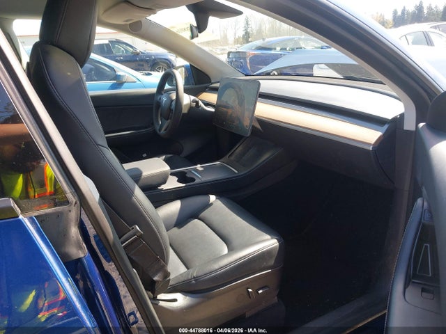 Продаж на аукціоні авто 2021 Tesla Model Y Long Range Dual Motor All-wheel Drive, vin: 5YJYGAEE2MF280567, номер лоту: 44788016