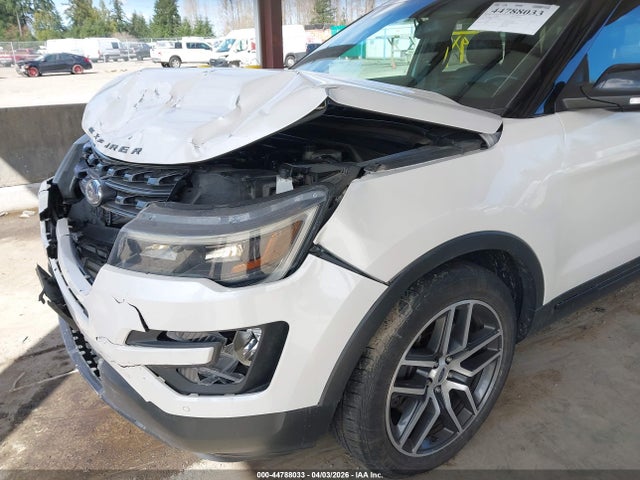 1FM5K8GTXGGB53173 Ford EXPLORER SPORT