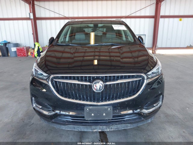 5GAERBKW3MJ261438 Buick Enclave Fwd Essence