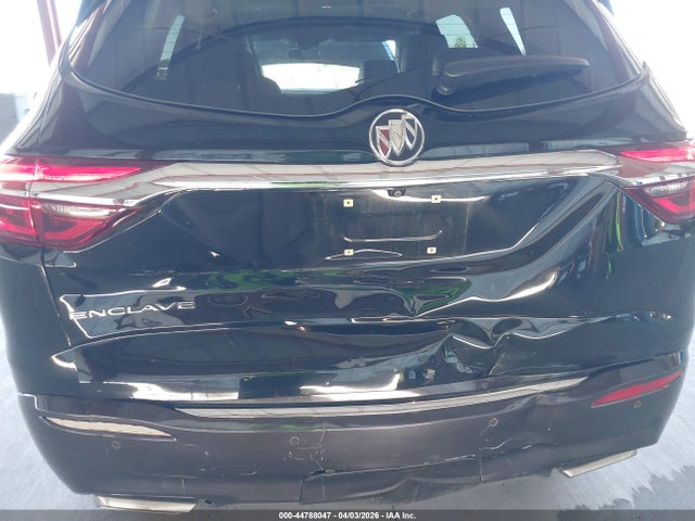 5GAERBKW3MJ261438 Buick Enclave Fwd Essence