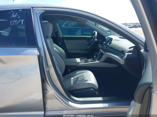 1HGCV1F12JA238031 Honda ACCORD LX