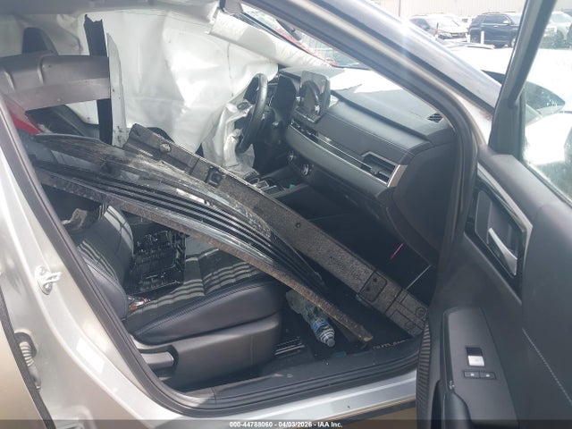 2024 MITSUBISHI OUTLANDER JA4J4VA82RZ048483 Photo 4