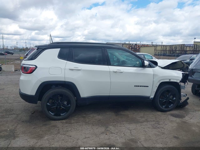 Продаж на аукціоні авто 2018 Jeep Compass Altitude 4x4, vin: 3C4NJDBB8JT395459, номер лоту: 44788079