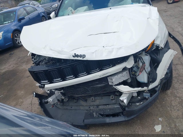 Продаж на аукціоні авто 2018 Jeep Compass Altitude 4x4, vin: 3C4NJDBB8JT395459, номер лоту: 44788079
