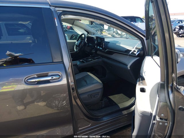 Aukcja sprzedaży 2021 Toyota Sienna Limited, vin: 5TDZRKEC3MS002064, numer aukcji: 44788096