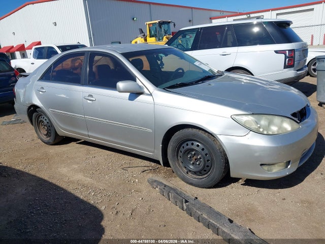 Продажа на аукционе авто 2005 Toyota Camry Xle, vin: 4T1BE32K85U087653, номер лота: 44788100