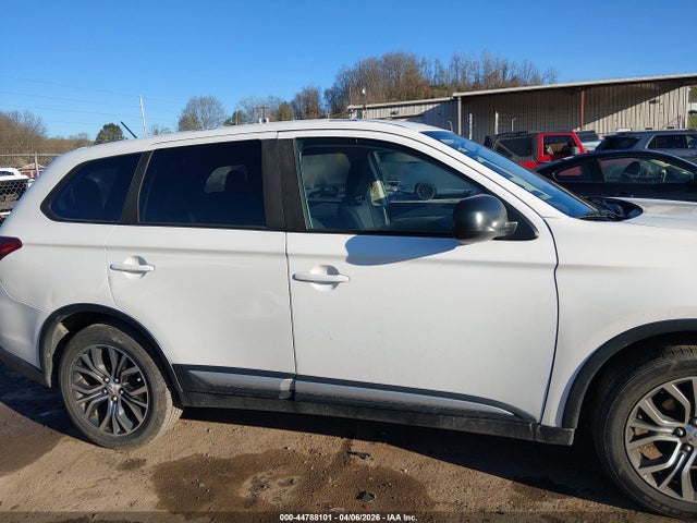 2016 Mitsubishi Outlander Es მანქანა იყიდება აუქციონზე, vin: JA4AD2A30GZ036459, აუქციონის ნომერი: 44788101