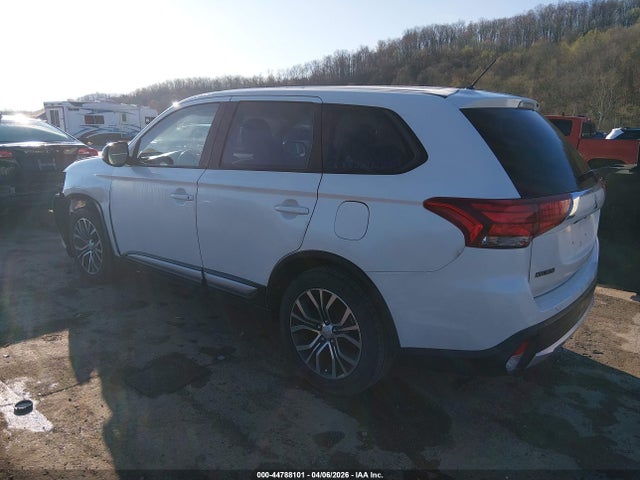 2016 Mitsubishi Outlander Es მანქანა იყიდება აუქციონზე, vin: JA4AD2A30GZ036459, აუქციონის ნომერი: 44788101
