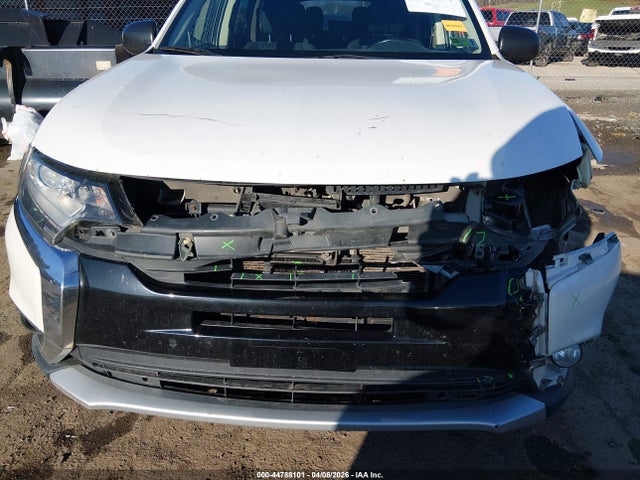 2016 Mitsubishi Outlander Es მანქანა იყიდება აუქციონზე, vin: JA4AD2A30GZ036459, აუქციონის ნომერი: 44788101