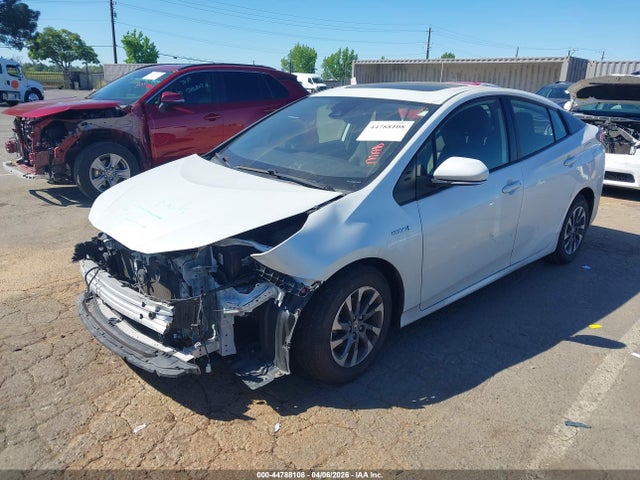 2022 TOYOTA PRIUS JTDKAMFU4N3174845 Photo 1