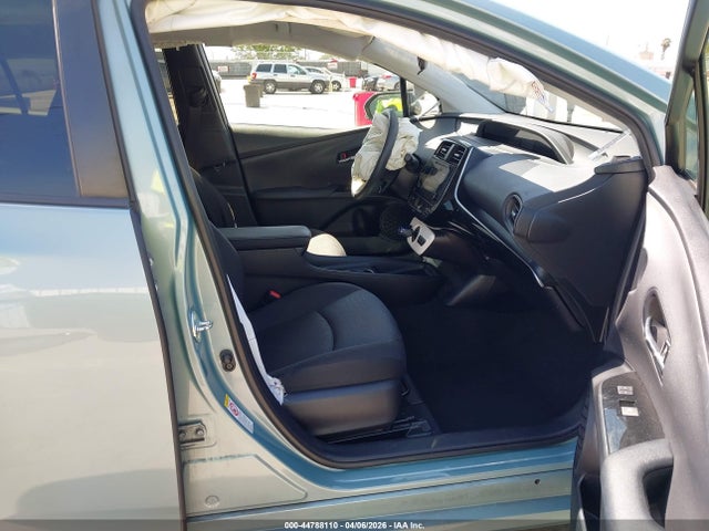 JTDKBRFU4H3037578 Toyota Prius Two