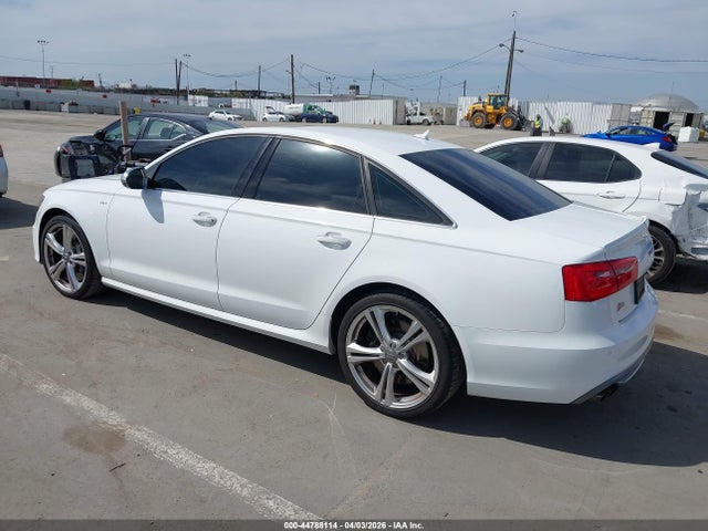 2014 AUDI S6 WAUF2AFC1EN019353 Photo 2