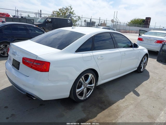 2014 AUDI S6 WAUF2AFC1EN019353 Photo 3