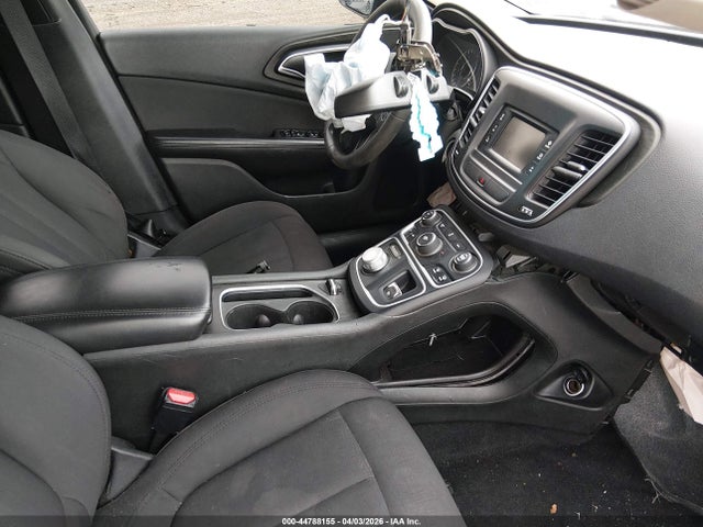 Продаж на аукціоні авто 2015 Chrysler 200 Limited, vin: 1C3CCCAB8FN574237, номер лоту: 44788155
