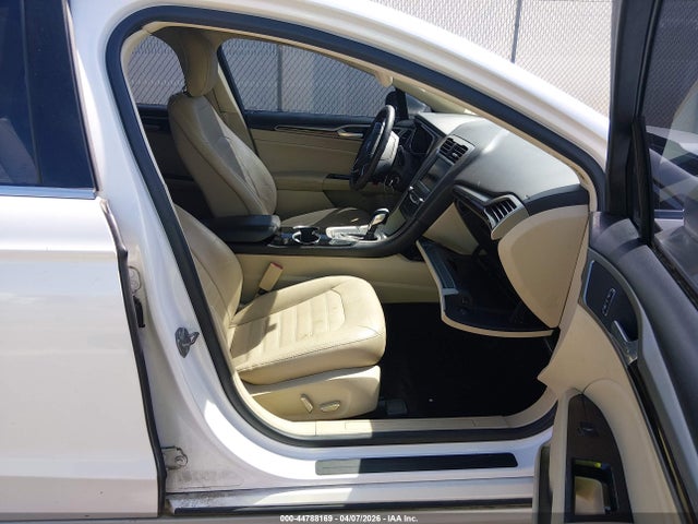 2014 Ford Fusion Se მანქანა იყიდება აუქციონზე, vin: 3FA6P0HD4ER198642, აუქციონის ნომერი: 44788169